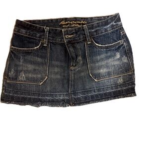 Y2K vintage Abercrombie & Fitch Dark Blue Denim Mini Skirt